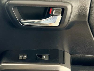 2020 Toyota Tacoma — photo 27 view