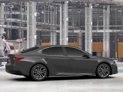 2026 Toyota Camry - Photo 13
