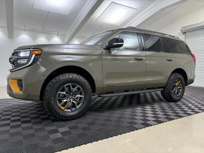 2025 Ford Expedition Tremor SUV V6 - Photo 3