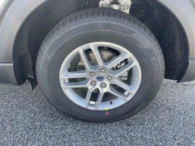 2026 Ford Explorer — photo 21 view