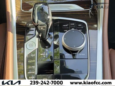 2021 BMW X6 — photo 17 view
