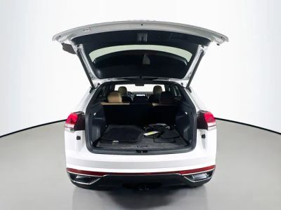 2024 Volkswagen Atlas Cross Sport — photo 29 view