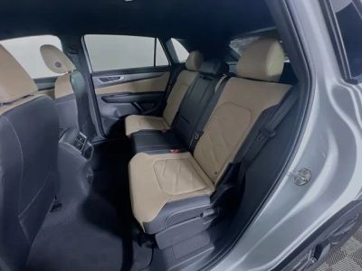 2024 Volkswagen Atlas Cross Sport — photo 27 view