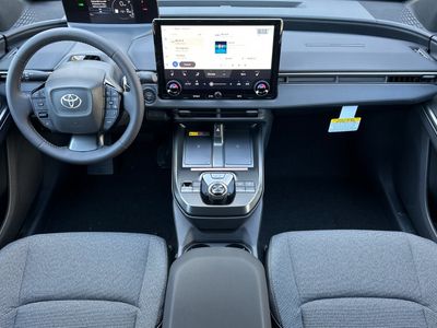 2026 Toyota bZ - Photo 3