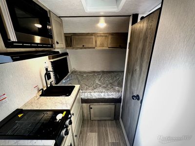 2026 Sunset Park RV SunRay - Photo 4