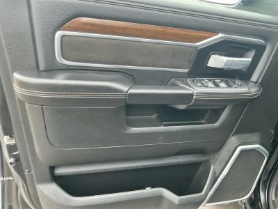 2022 Ram 3500 — photo 15 view