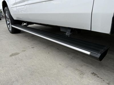2015 Chevrolet Suburban - Photo 11