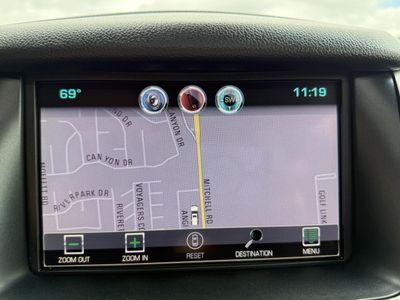 2015 Chevrolet Suburban - Photo 26