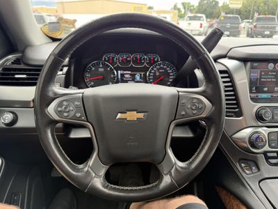 2015 Chevrolet Suburban - Photo 23