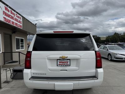 2015 Chevrolet Suburban - Photo 4