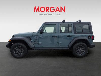 2025 Jeep Wrangler — engine compartment view