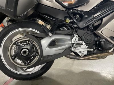 2010 BMW F 800 ST - Photo 8