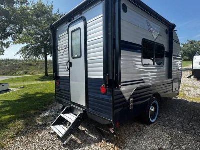2025 Riverside RV Retro 135 — front three-quarter view