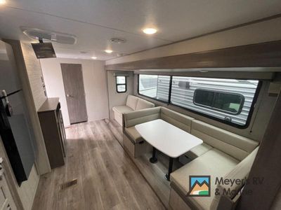 2026 Coachmen RV Catalina Summit Series 8 - Photo 7
