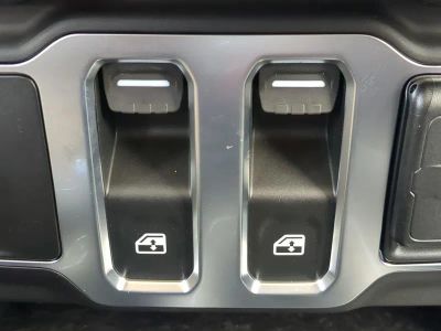 2026 Jeep Wrangler — photo 23 view