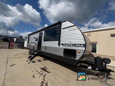 2027 Coachmen RV Catalina Legacy Edition 343BHTS — front three-quarter view
