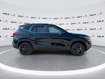 2026 Kia Seltos — photo 9 view