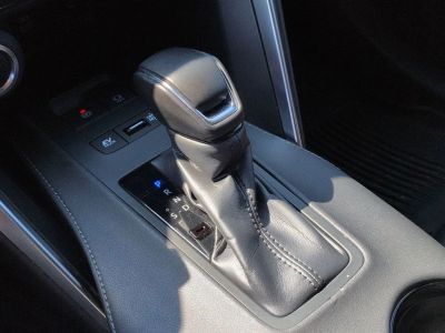 2024 Toyota Venza - Photo 16