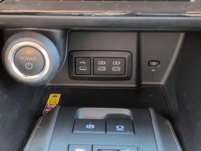 2024 Toyota Venza - Photo 26