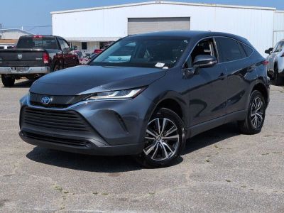 2024 Toyota Venza - Photo 1
