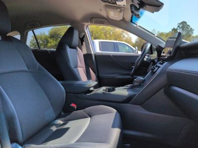 2024 Toyota Venza - Photo 23