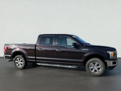 2018 Ford F-150 XLT in Magma — front three-quarter view