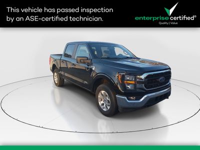 2023 Ford F-150 XLT 4WD SuperCrew 5.5' Box — front three-quarter view