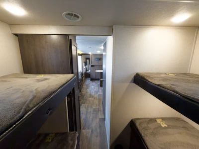 2018 Forest River RV Wildwood X-Lite - Photo 24