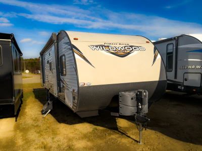 2018 Forest River RV Wildwood X-Lite - Photo 3