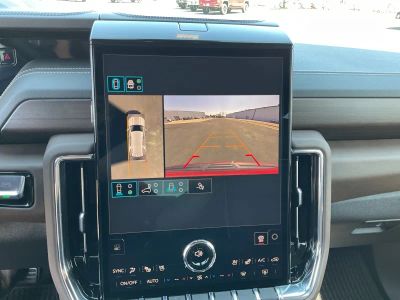 2026 GMC Yukon — photo 11 view