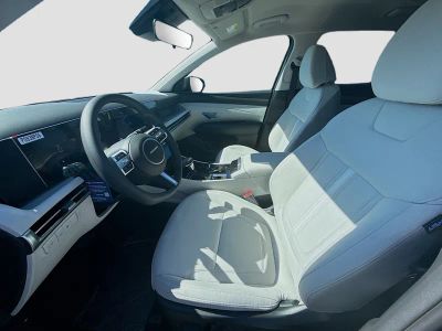 2026 Hyundai TUCSON — photo 14 view
