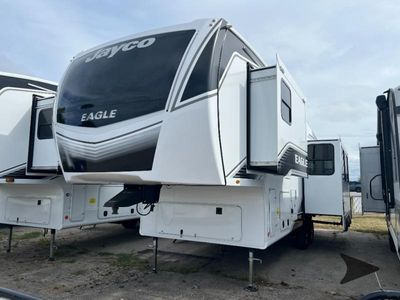 2025 Jayco Eagle HT - Photo 2