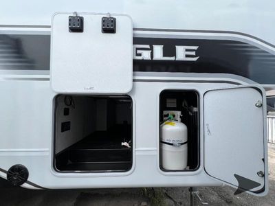 2025 Jayco Eagle HT - Photo 10