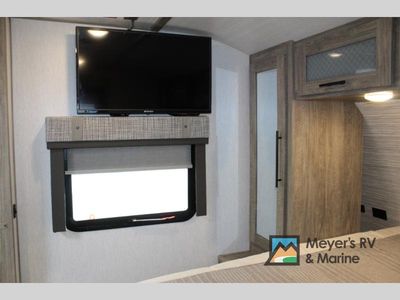 2022 Forest River RV Wildwood Heritage Glen - Photo 17