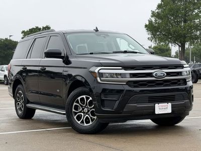 2022 Ford Expedition — side profile view