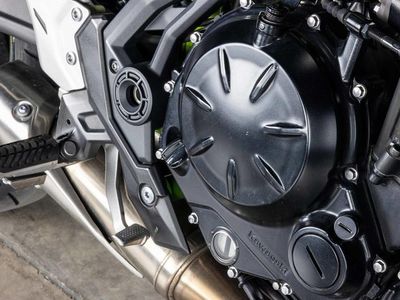 2022 Kawasaki Z650 - Photo 8