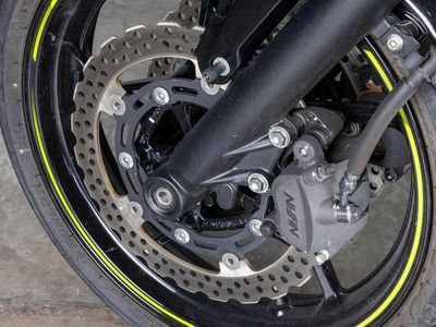 2022 Kawasaki Z650 - Photo 14