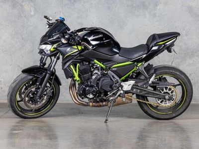 2022 Kawasaki Z650 - Photo 2
