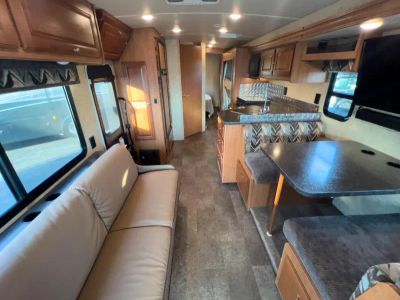 2018 Winnebago SUNSTAR - Photo 5