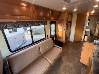 2018 Winnebago SUNSTAR - Photo 8