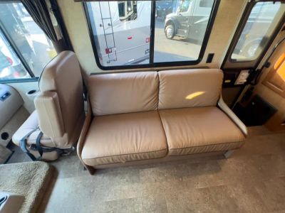2018 Winnebago SUNSTAR - Photo 9