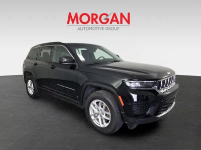 2025 Jeep Grand Cherokee — side profile view