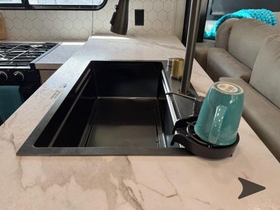 2026 Jayco Seismic - Photo 33