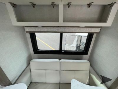 2026 Thor Motor Coach Gemini — photo 15 view