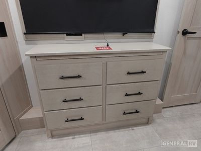2026 Grand Design Solitude - Photo 14