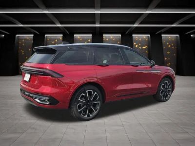 2025 Lincoln Nautilus - Photo 5