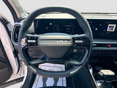 2026 Kia Sorento — photo 11 view