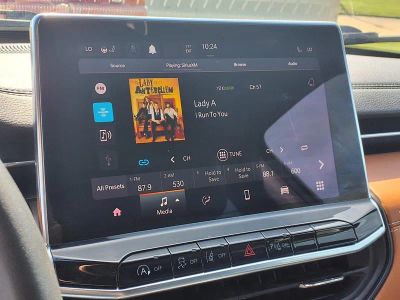 2024 Jeep Compass — detail view