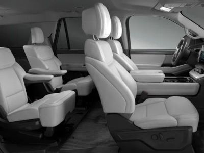 2027 Ford Expedition — detail view