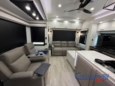 2026 Jayco Pinnacle - Photo 16